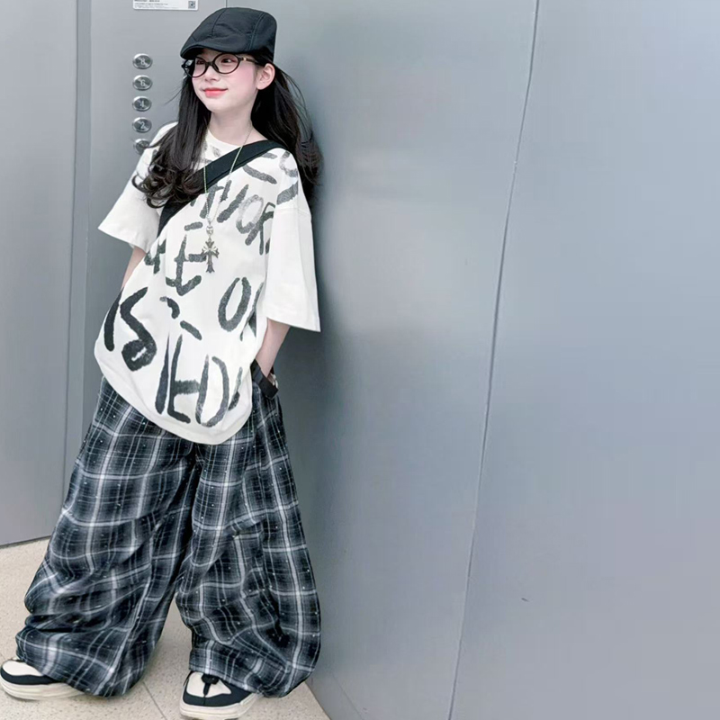 Summer Girls Hip Hop Graffiti  - Summer Clothing Drawing ulasan dan harga